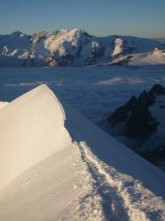 la bella cresta nevosa Schneegrat